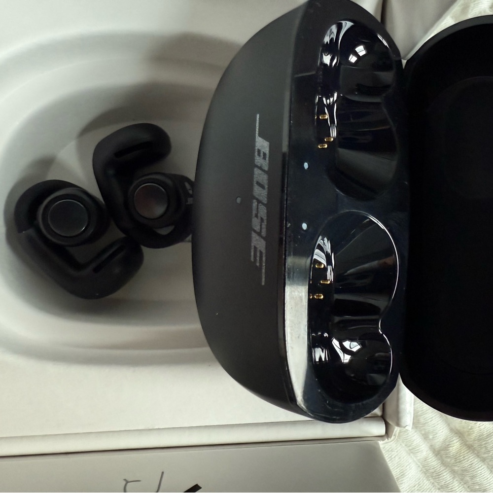 Bose Black On-Ear Headphones with Premium Sound